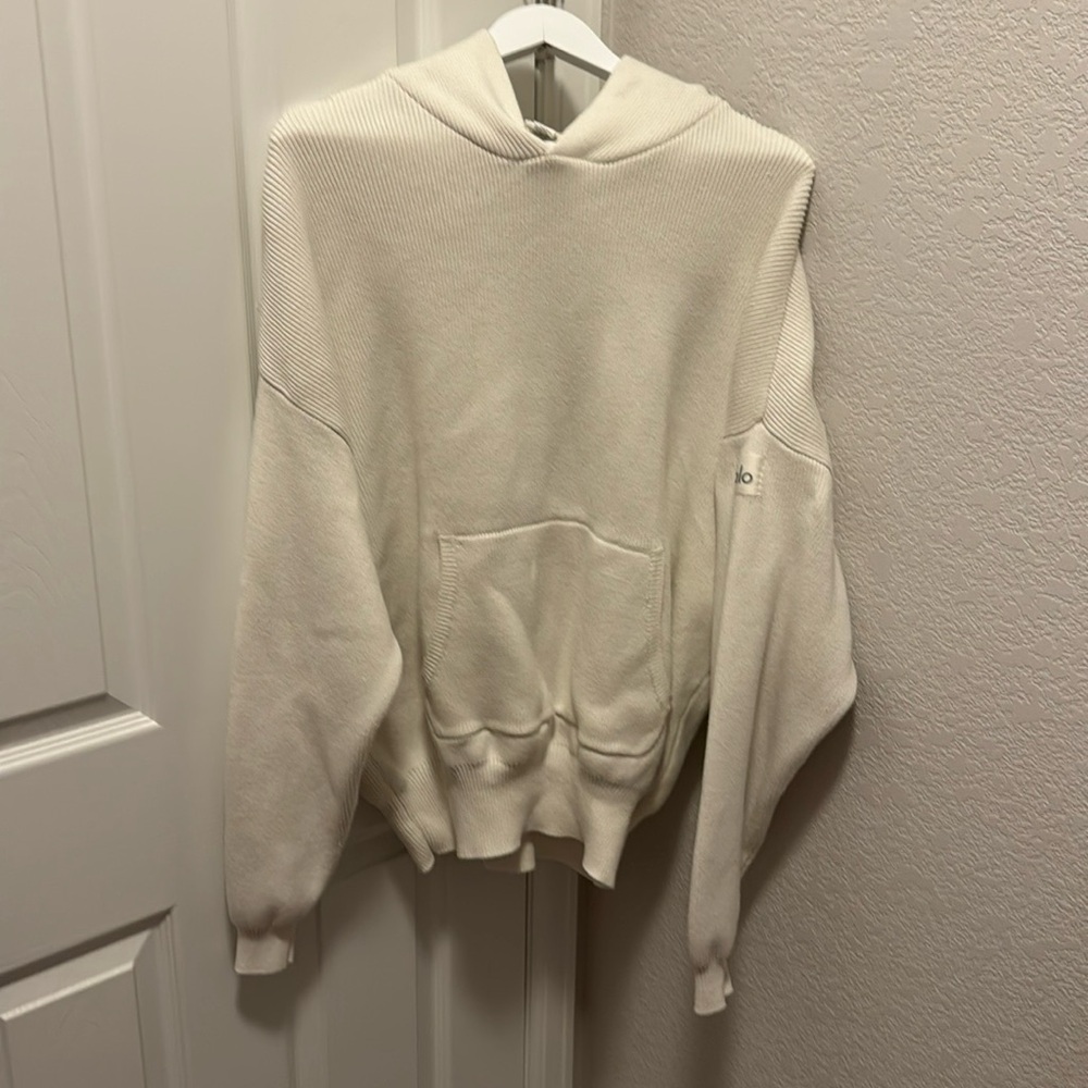 Alo yoga hoodie